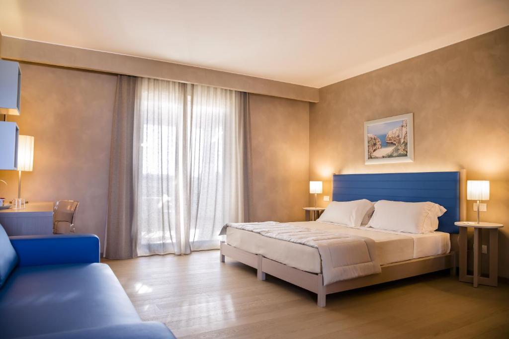 Cala Ponte, A Tribute Portfolio Hotel Полиньяно-а-Маре Экстерьер фото
