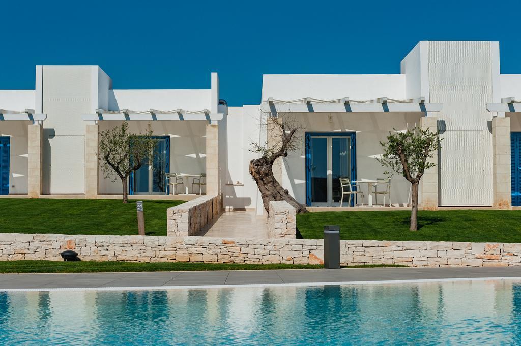 Cala Ponte, A Tribute Portfolio Hotel Полиньяно-а-Маре Номер фото