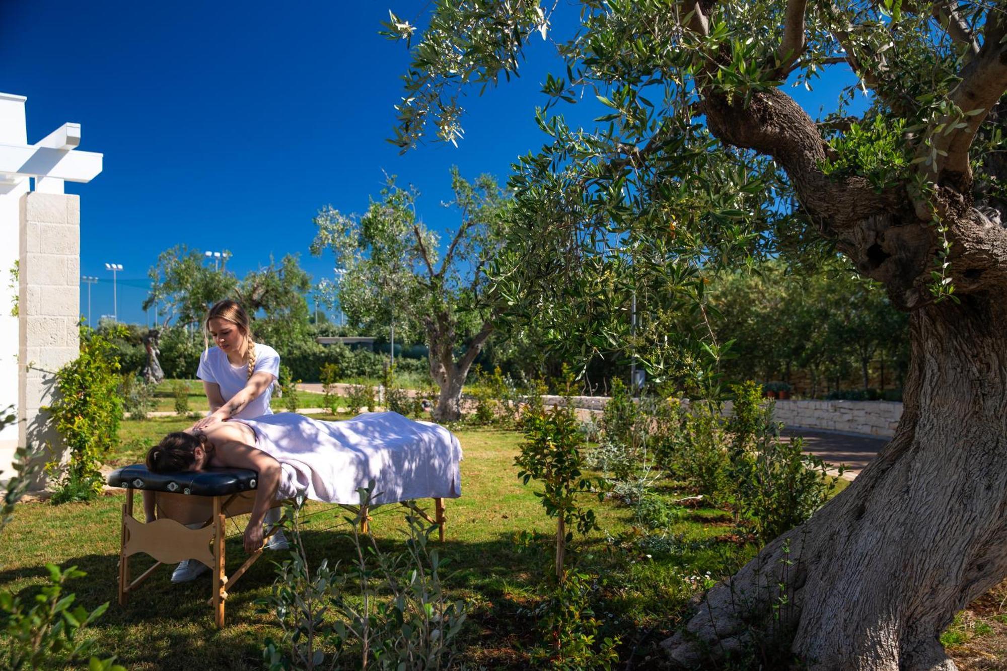 Cala Ponte, A Tribute Portfolio Hotel Полиньяно-а-Маре Экстерьер фото