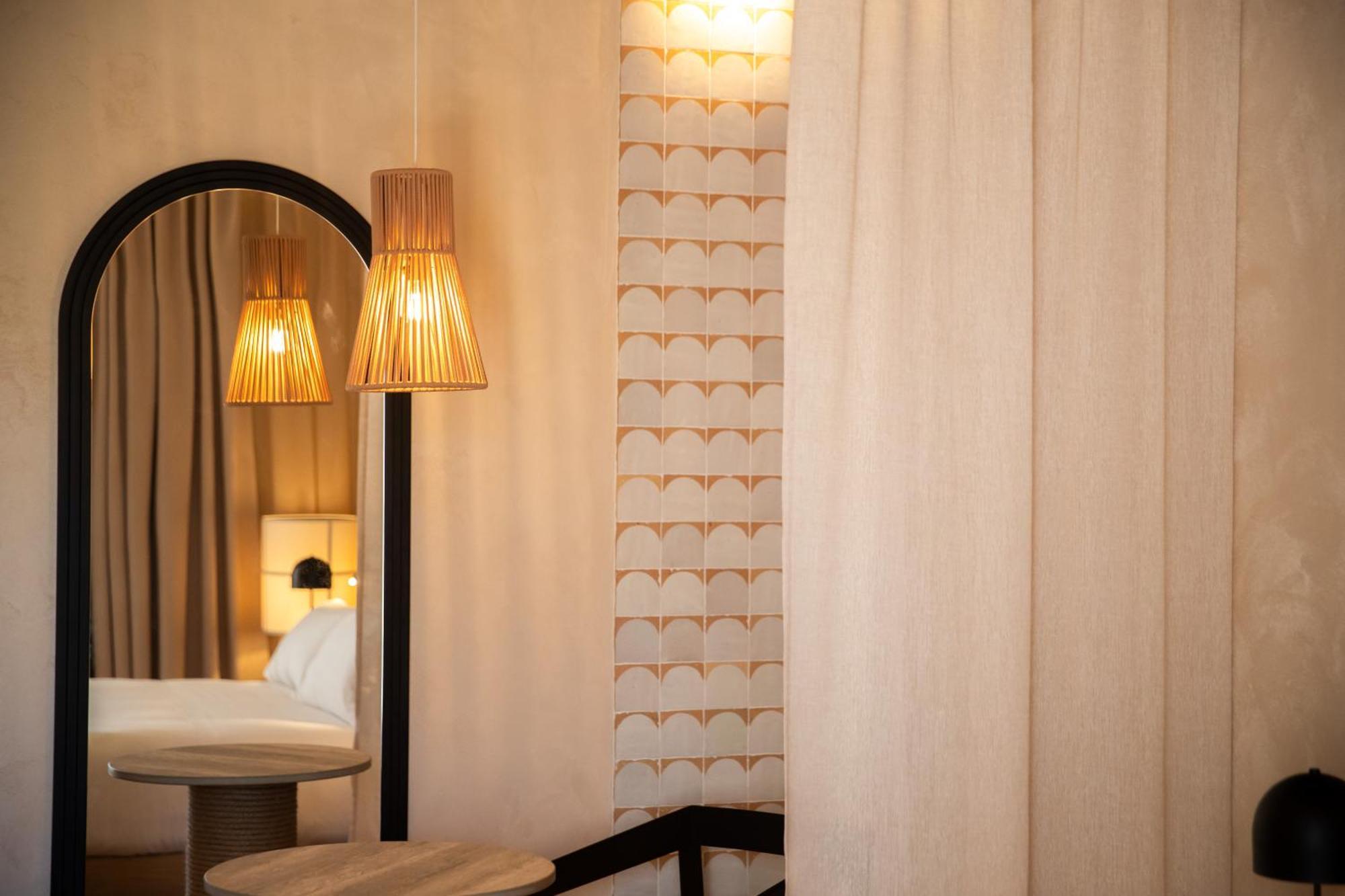 Cala Ponte, A Tribute Portfolio Hotel Полиньяно-а-Маре Экстерьер фото
