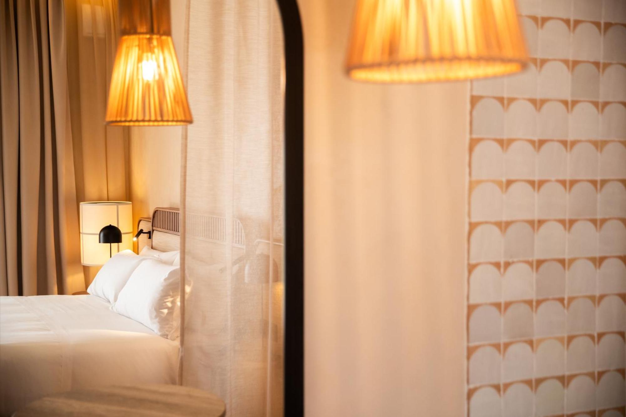 Cala Ponte, A Tribute Portfolio Hotel Полиньяно-а-Маре Экстерьер фото
