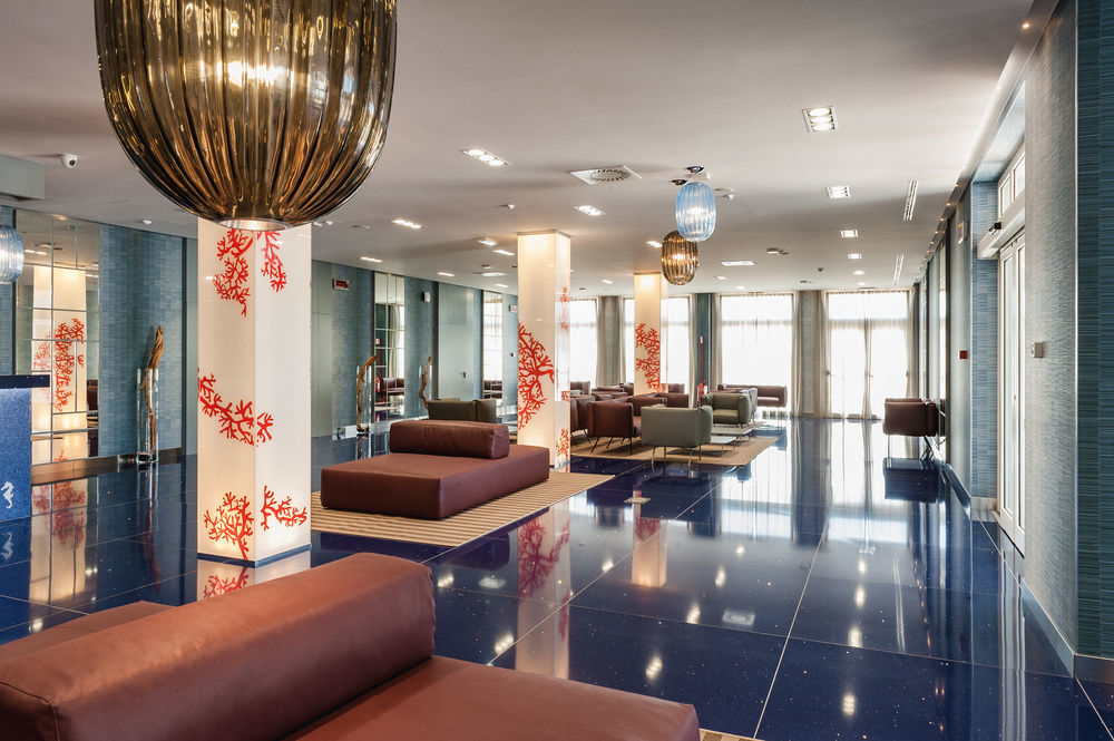Cala Ponte, A Tribute Portfolio Hotel Полиньяно-а-Маре Экстерьер фото